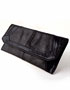 location pochette noire, couture effet serpent