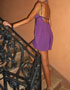 location robe courte violette, dos nu BCBG