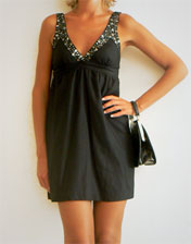 robe noir sequins en haut