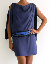 robe en soie bleu et sequins Antik Batik en location