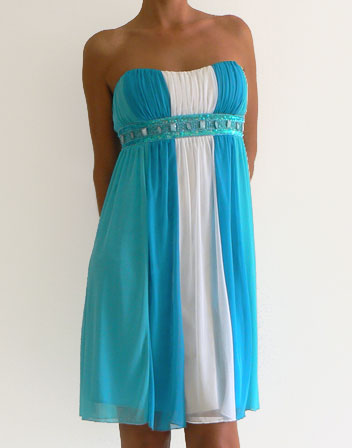 Robe courte blanche et turquoise