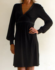 robe noire manches longues en location