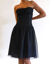 location robe mi-longue noire, bustier et jupe gonflante en tulle T.34